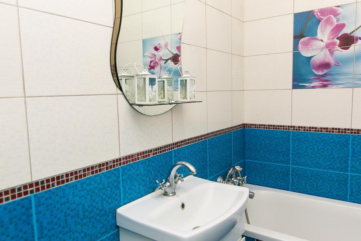 Vip Apartmens Faraon On Illinskaya 1 Floor Sumy Zewnętrze zdjęcie