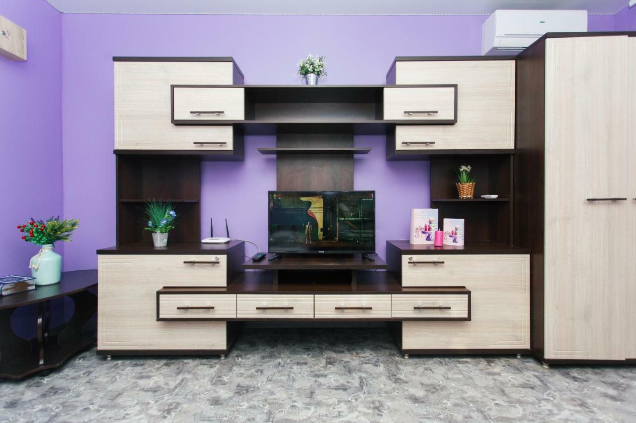 Vip Apartmens Faraon On Illinskaya 1 Floor Sumy Zewnętrze zdjęcie